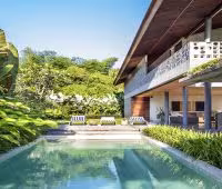 Villa Casabama I Panjang, Pool und Garten